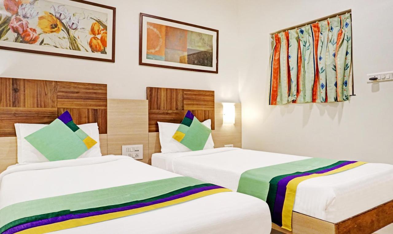 Hotel Madhav International Pune Railway Station Екстериор снимка